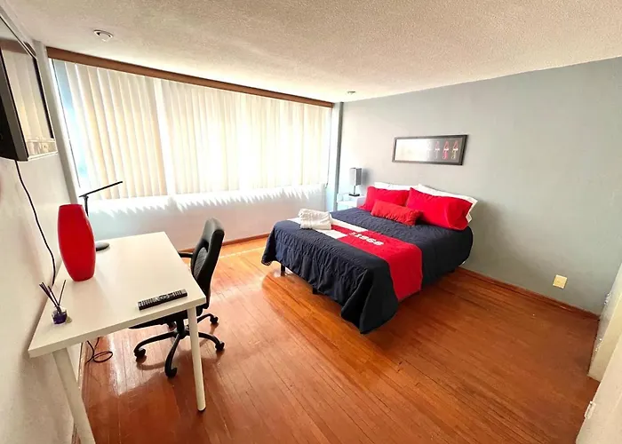 Amplio Departamento En La Napoles, Cerca Del Wtc Y Estadio Azul Apartment